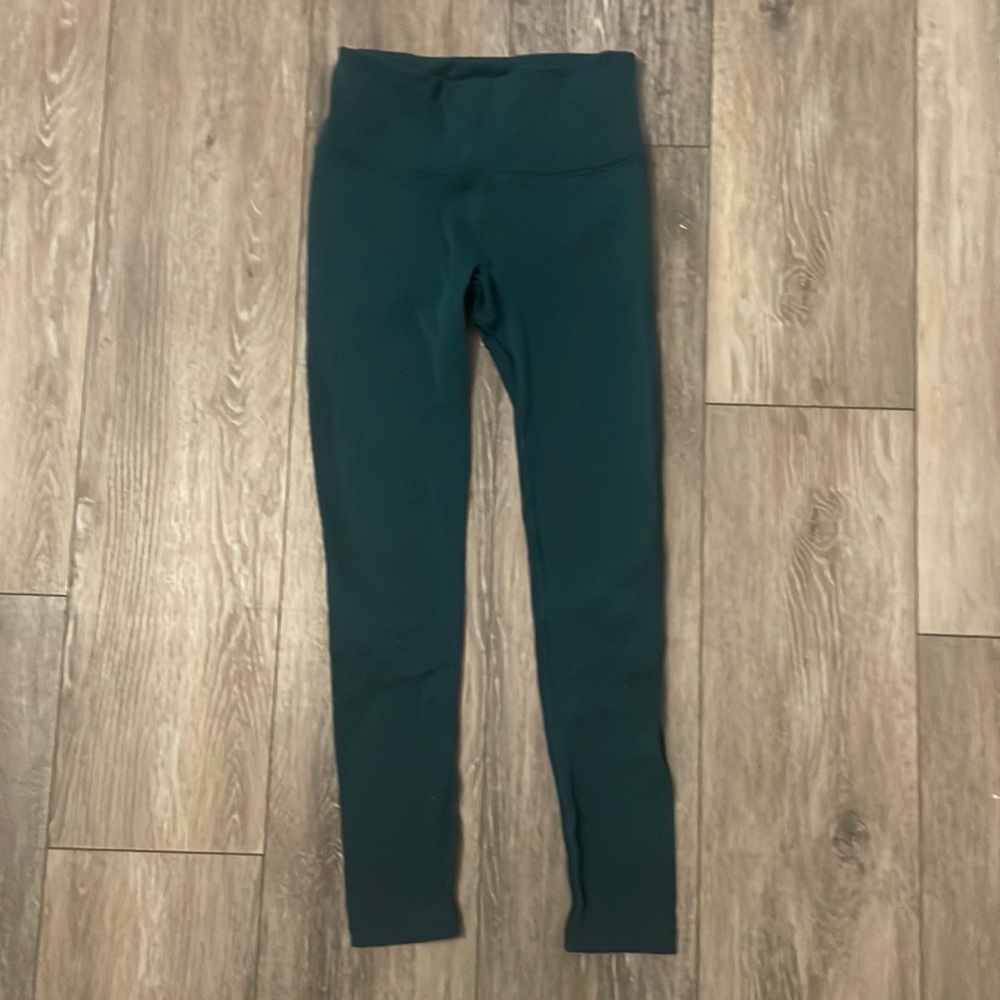 LuluLemon High Rise Dark Green Mesh Leggings - Picture 1 of 4